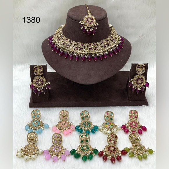 Neacklace with earings - Picture 1 of 1